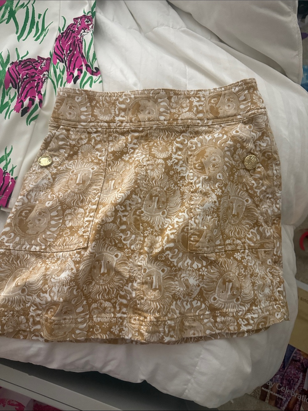 Lilly Pulitzer Iced Latte Jim’s Print 2026